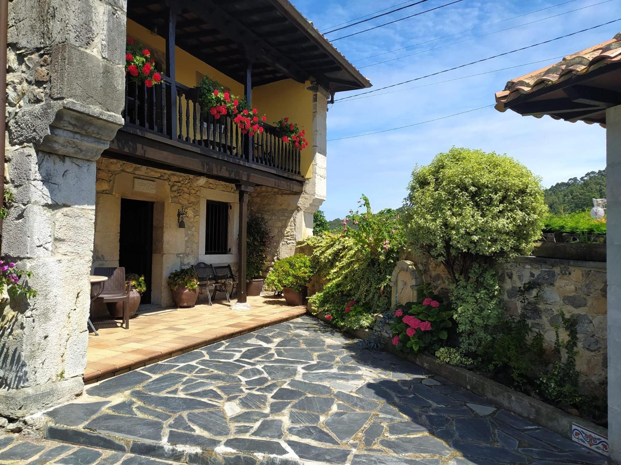 Gran Pedroso De Llanes Vila Exterior foto
